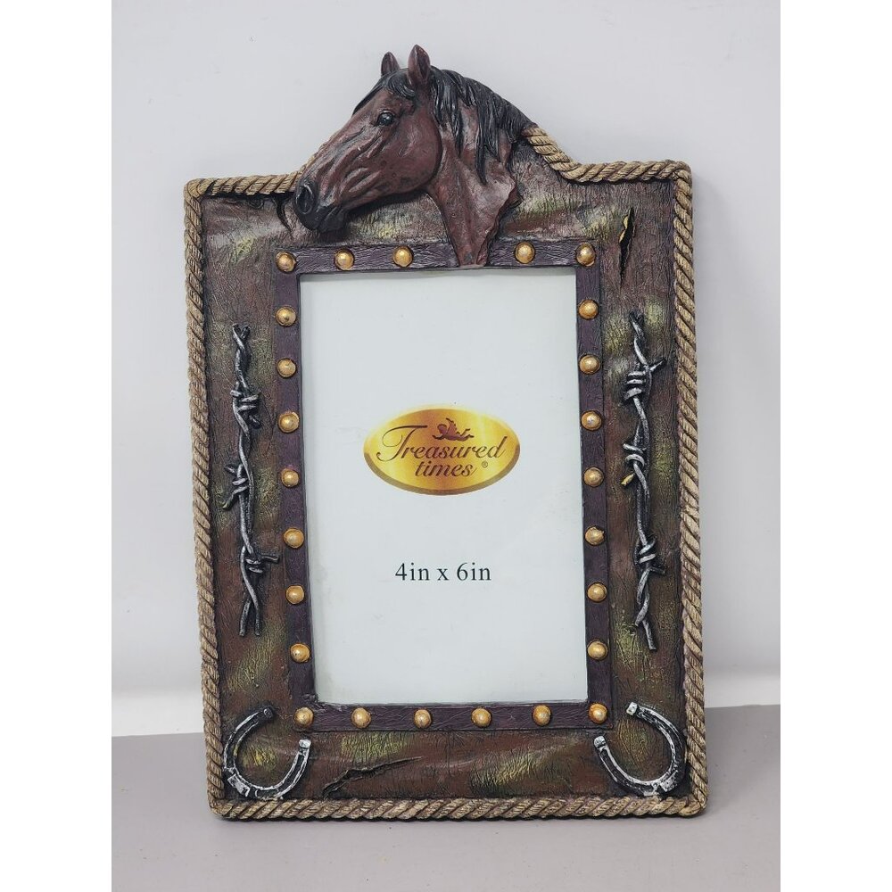 Horse-Themed Western Picture Frame With Barbed Wire &‎ Rope Details 4" x 6"